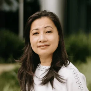 Thuong Thien, CFP®, Sr. Financial Advisor | Team Hewins