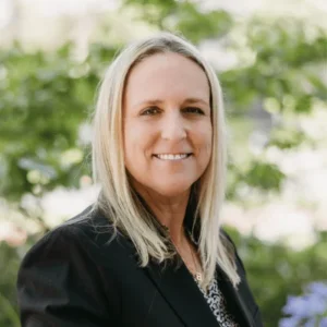Christina Gann Munguia_Financial Advisor